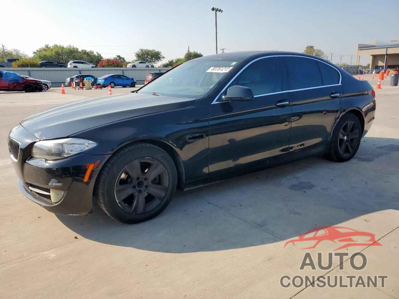 BMW 5 SERIES 2011 - WBAFR1C57BC672598