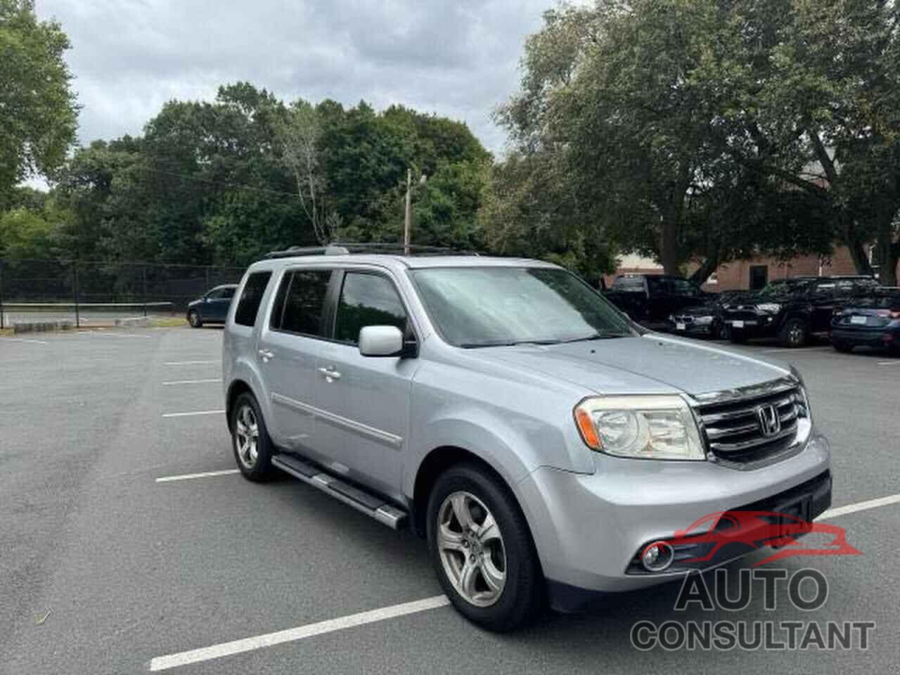 HONDA PILOT 2013 - 5FNYF4H54DB042140