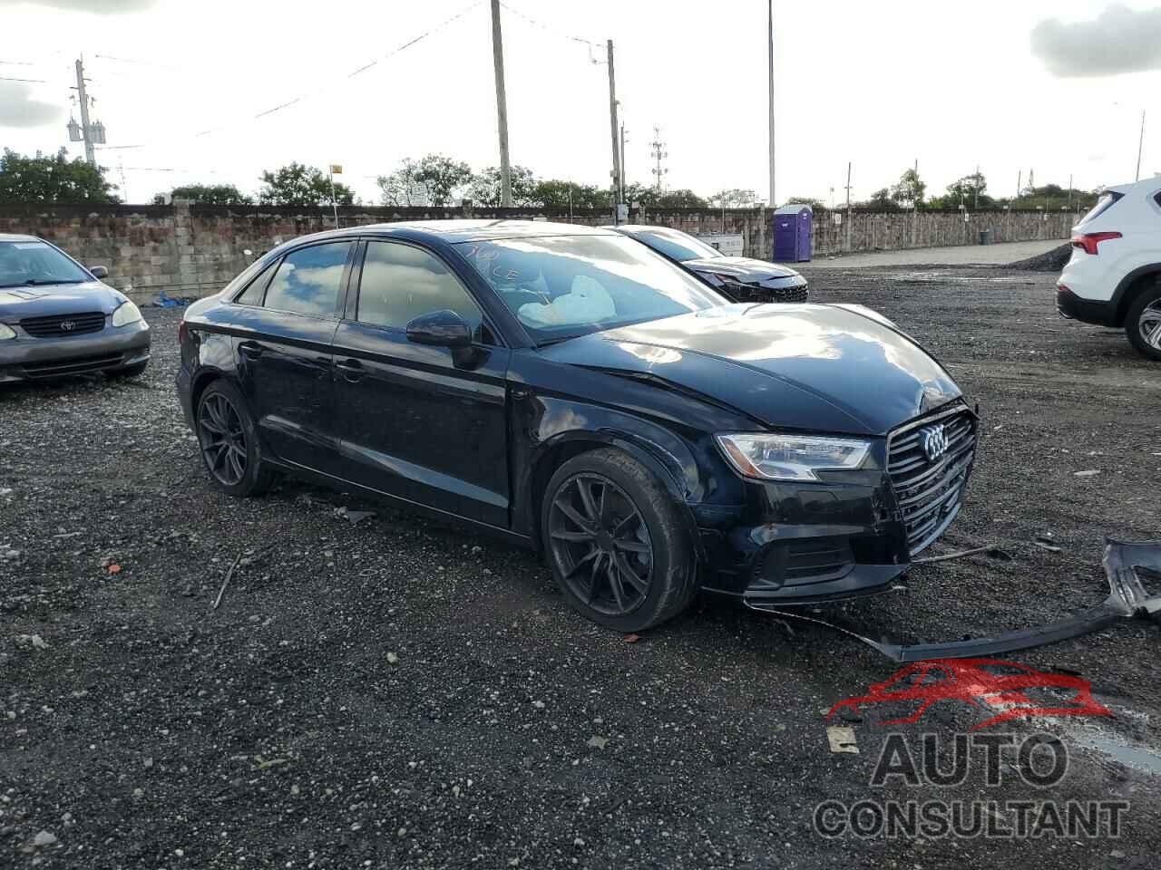 AUDI A3 2019 - WAUAUGFF8KA080851