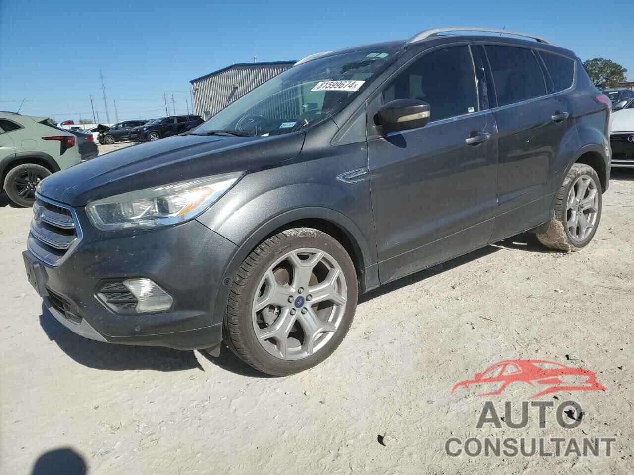FORD ESCAPE 2017 - 1FMCU0J98HUA64172