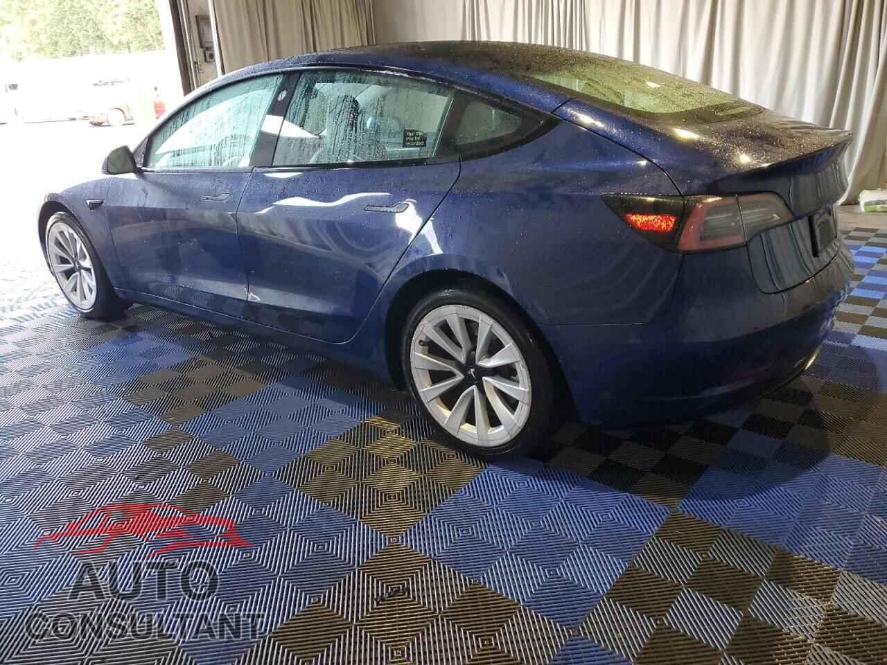 TESLA MODEL 3 2022 - 5YJ3E1EA8NF368926