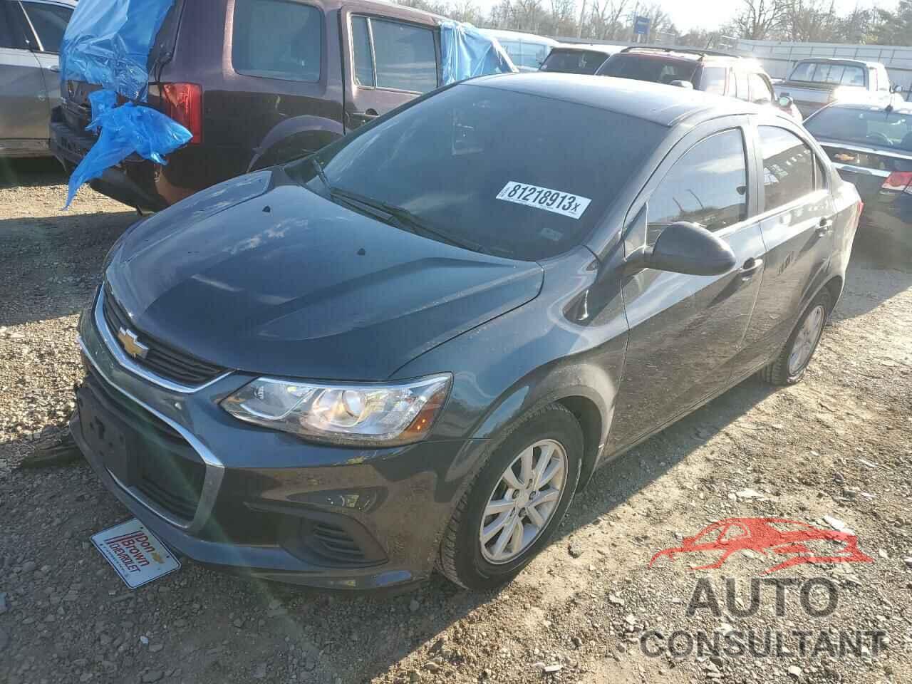 CHEVROLET SONIC 2018 - 1G1JD5SH9J4140317