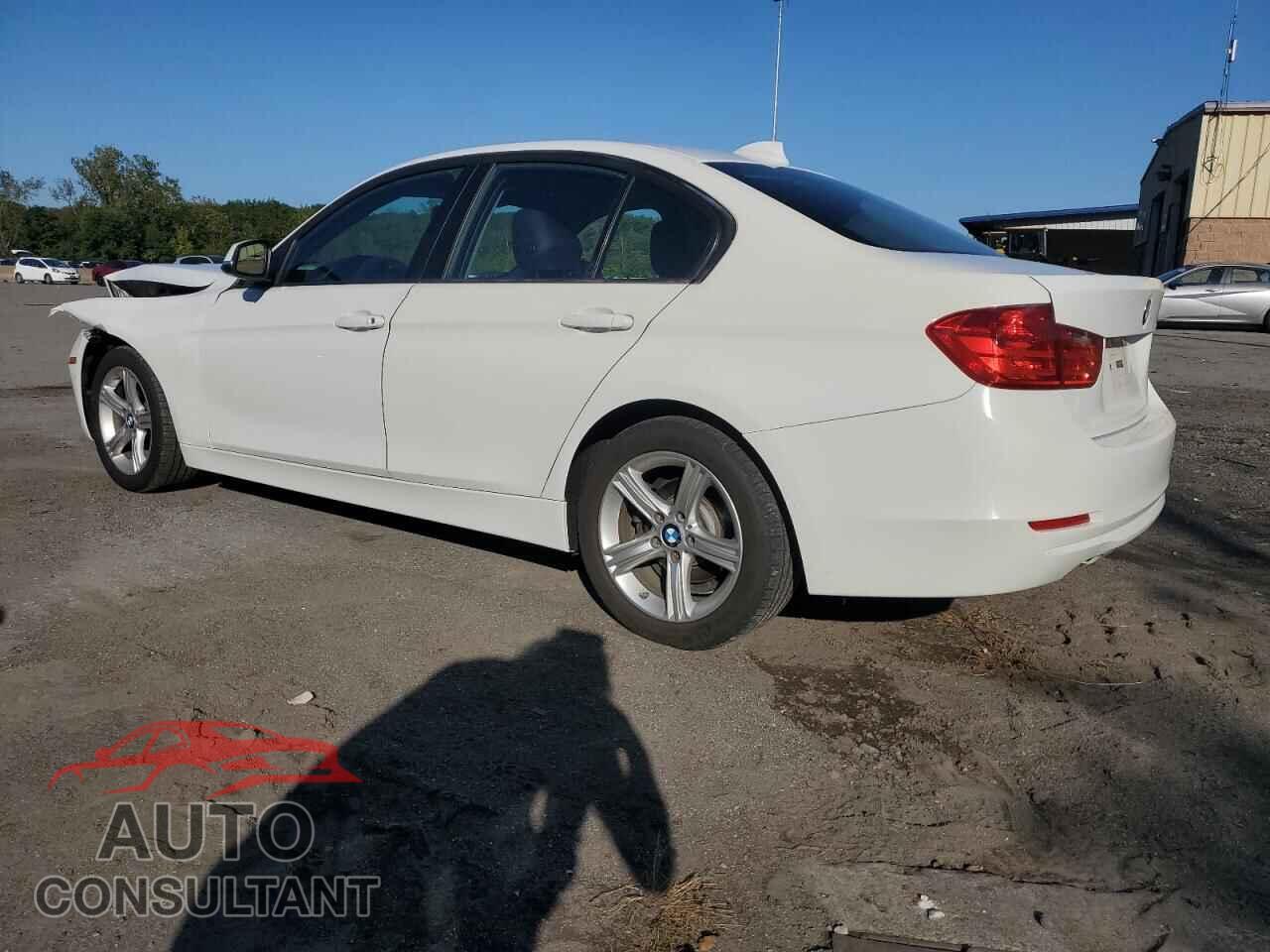 BMW 3 SERIES 2014 - WBA3B5C57EP543479