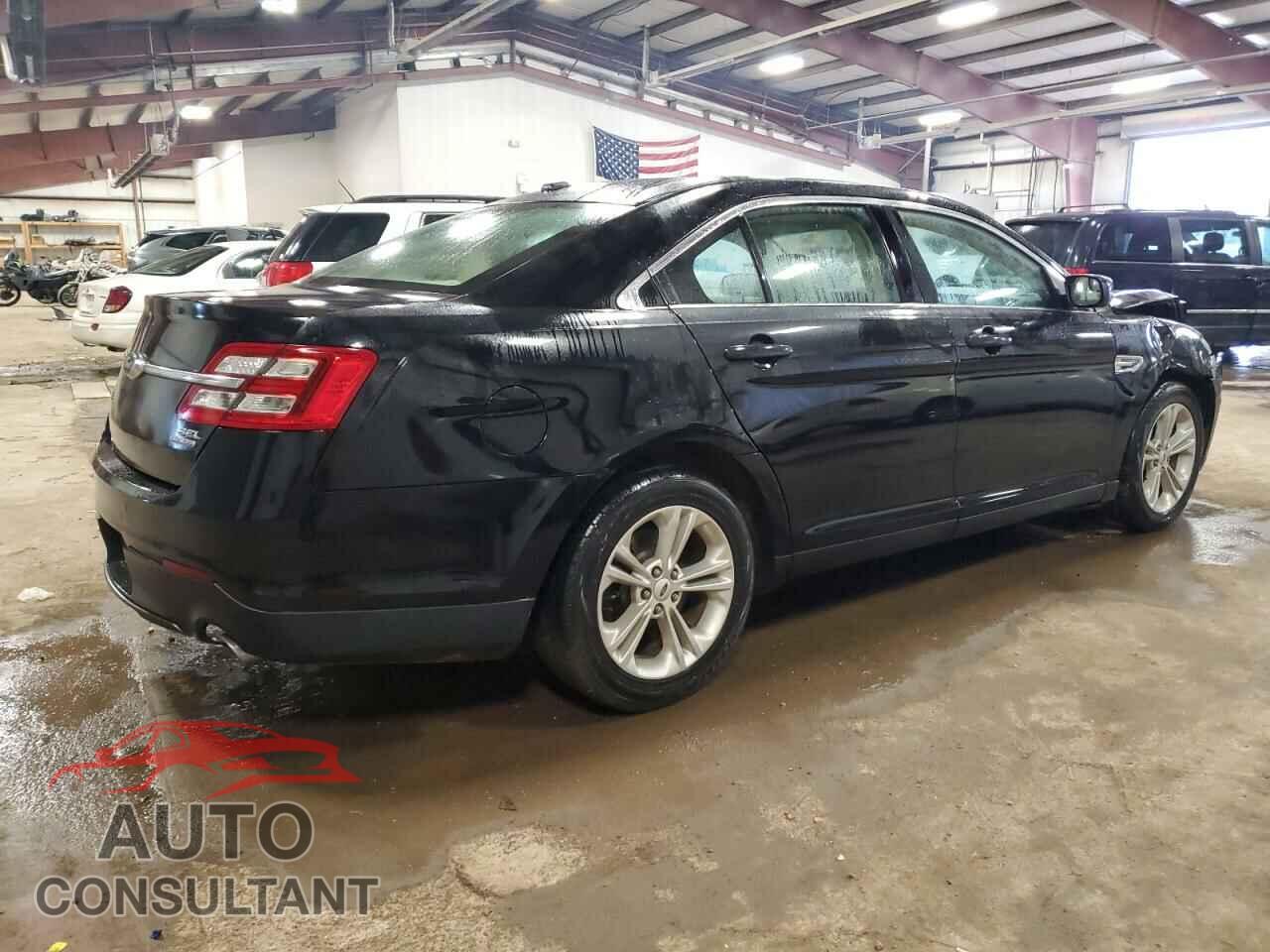 FORD TAURUS 2017 - 1FAHP2E84HG123995