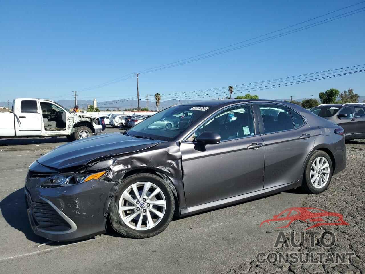 TOYOTA CAMRY 2021 - 4T1C11AK4MU603494