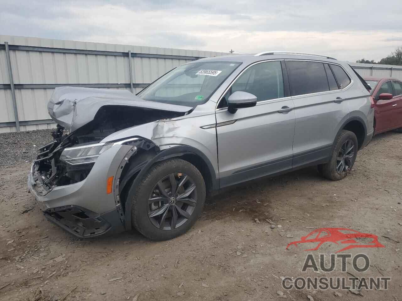 VOLKSWAGEN TIGUAN 2022 - 3VV3B7AX8NM102793
