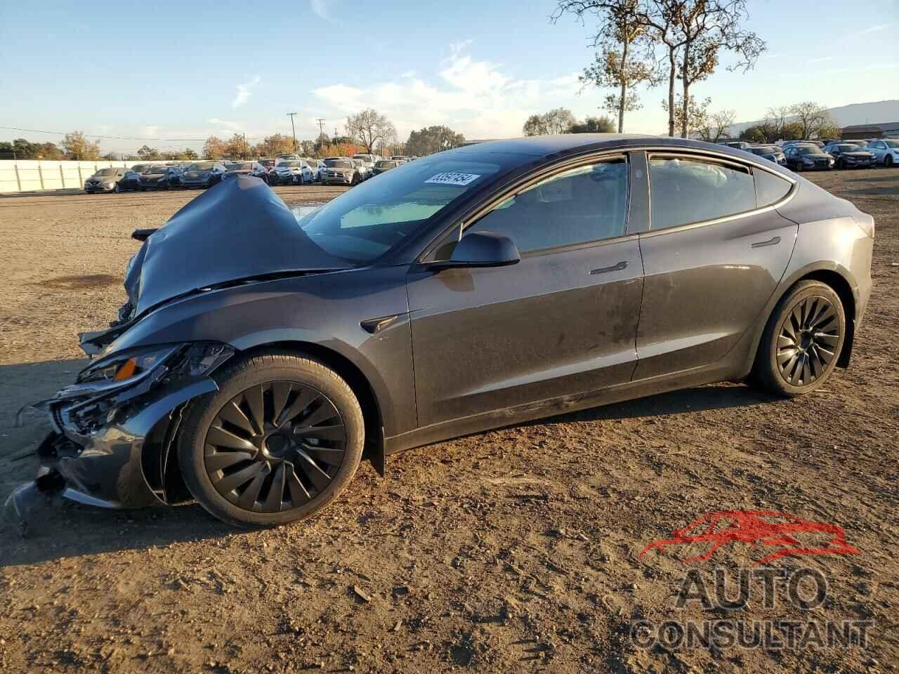 TESLA MODEL 3 2024 - 5YJ3E1EB8RF728954