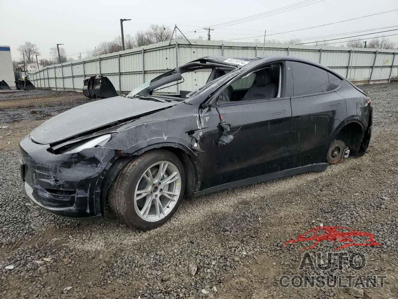 TESLA MODEL Y 2023 - 7SAYGDEE8PA044544