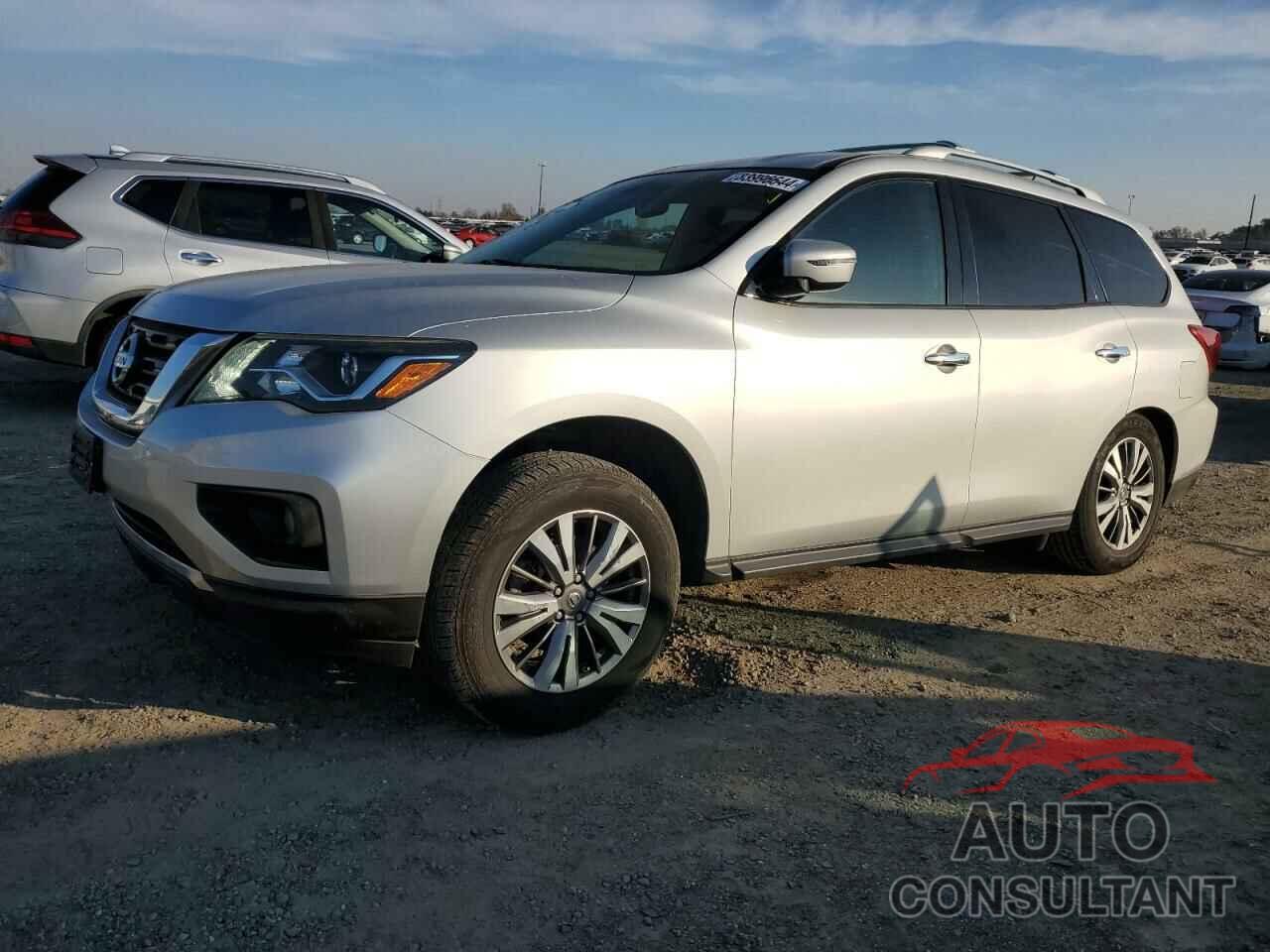 NISSAN PATHFINDER 2018 - 5N1DR2MM2JC618092