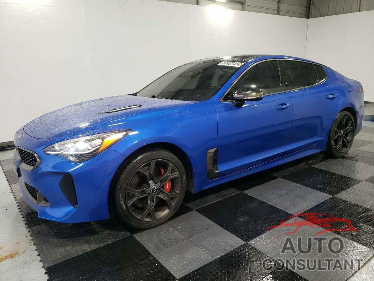 KIA STINGER 2018 - KNAE55LC0J6015877