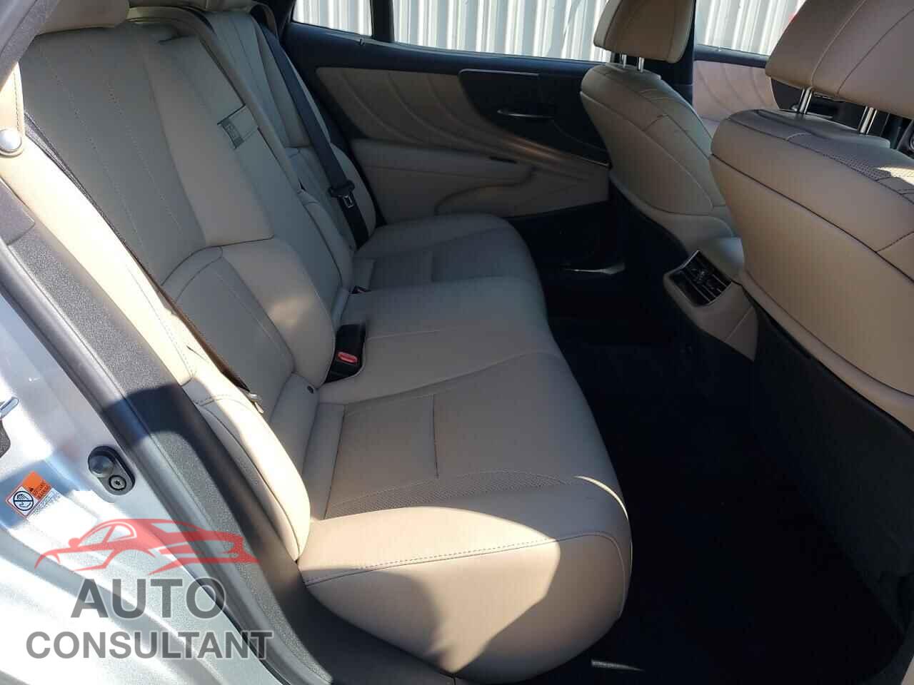 LEXUS LS500 2021 - JTHD51FF7M5014294