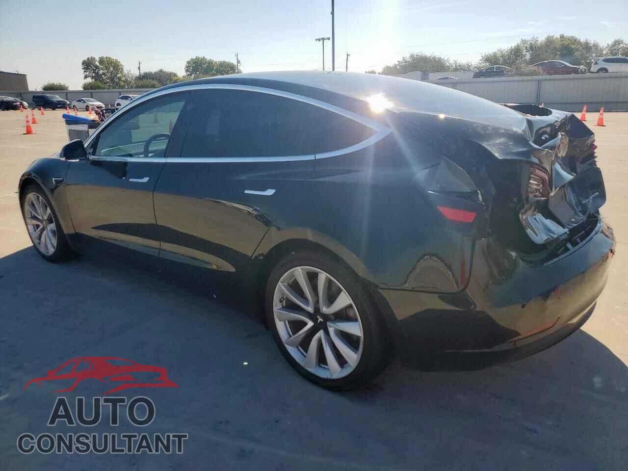 TESLA MODEL 3 2020 - 5YJ3E1EB2LF666331
