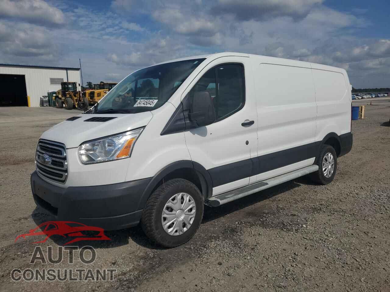 FORD TRANSIT 2019 - 1FTYR1ZMXKKB34865