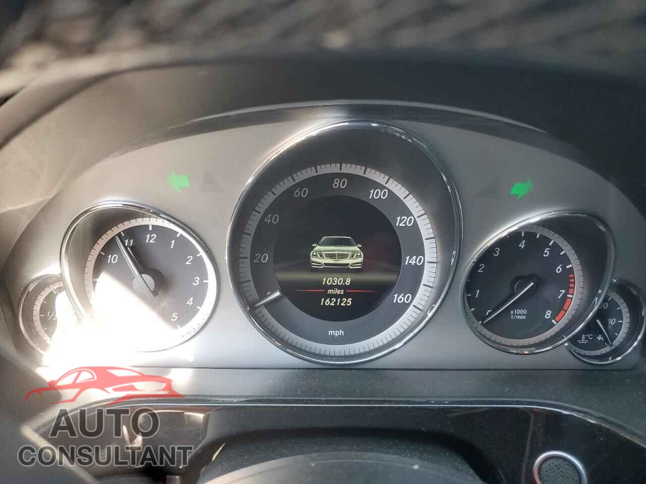 MERCEDES-BENZ E-CLASS 2013 - WDDHF8JB1DA725824