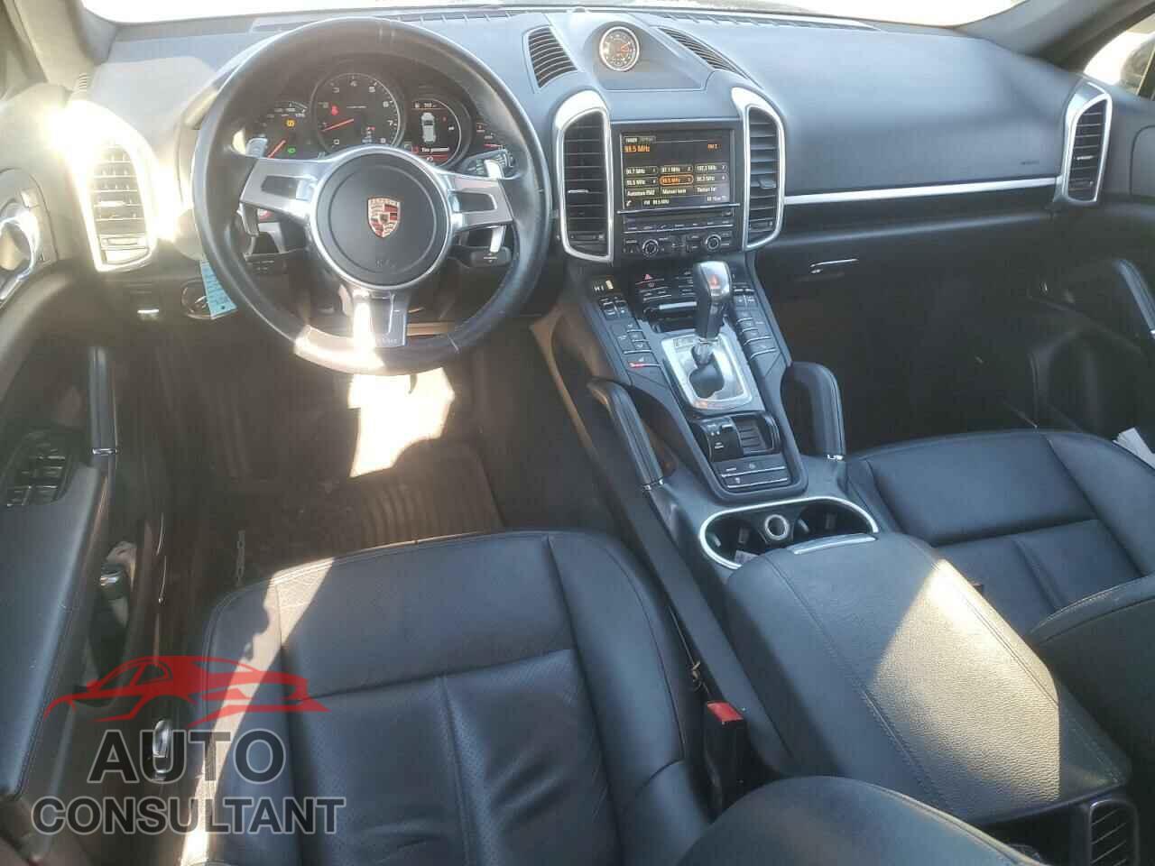 PORSCHE CAYENNE 2014 - WP1AA2A26ELA91082