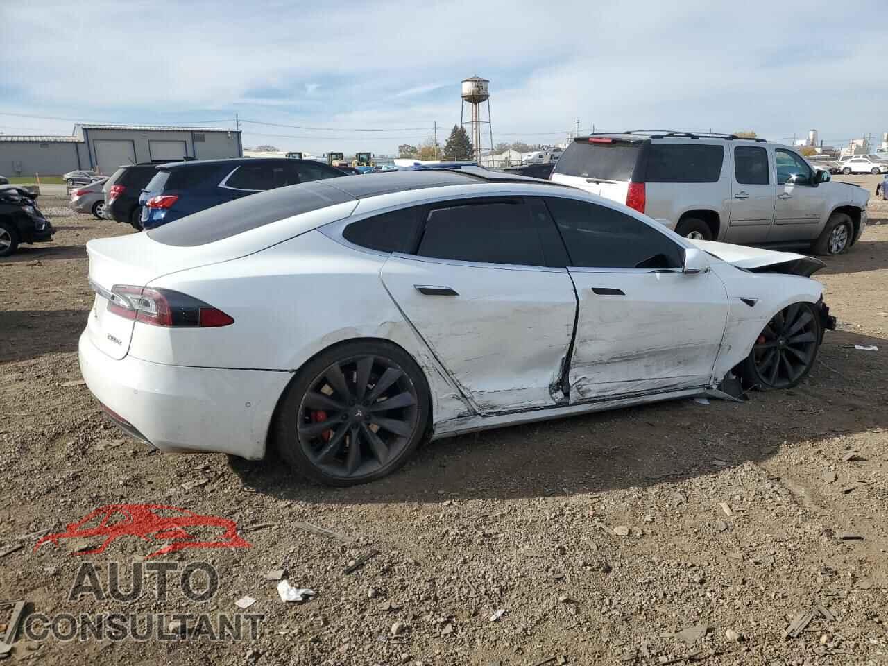 TESLA MODEL S 2017 - 5YJSA1E43HF217014