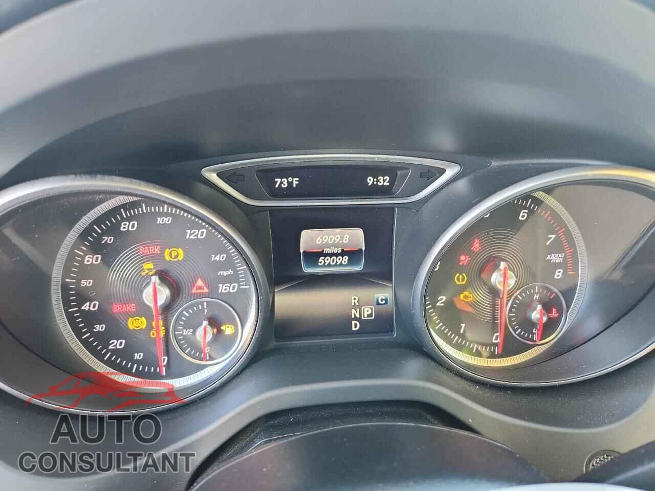 MERCEDES-BENZ GLA-CLASS 2018 - WDCTG4GB2JJ405015