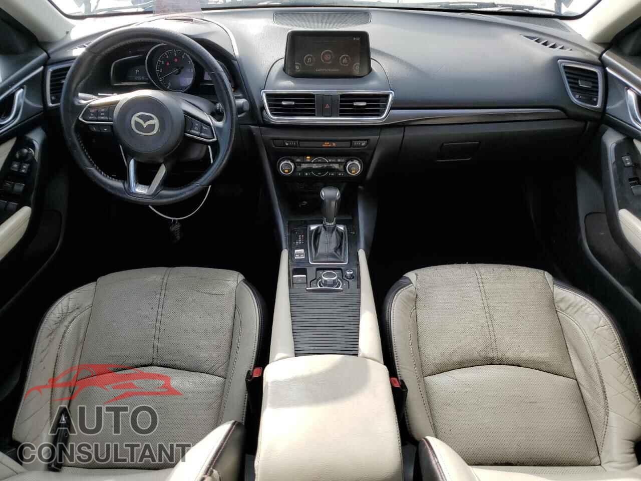 MAZDA 3 2017 - 3MZBN1W32HM133429