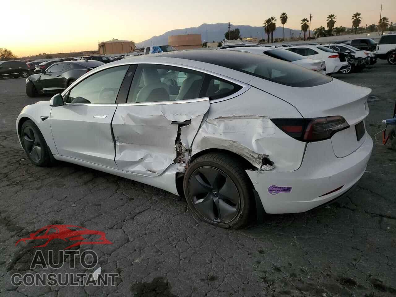 TESLA MODEL 3 2019 - 5YJ3E1EA7KF431784