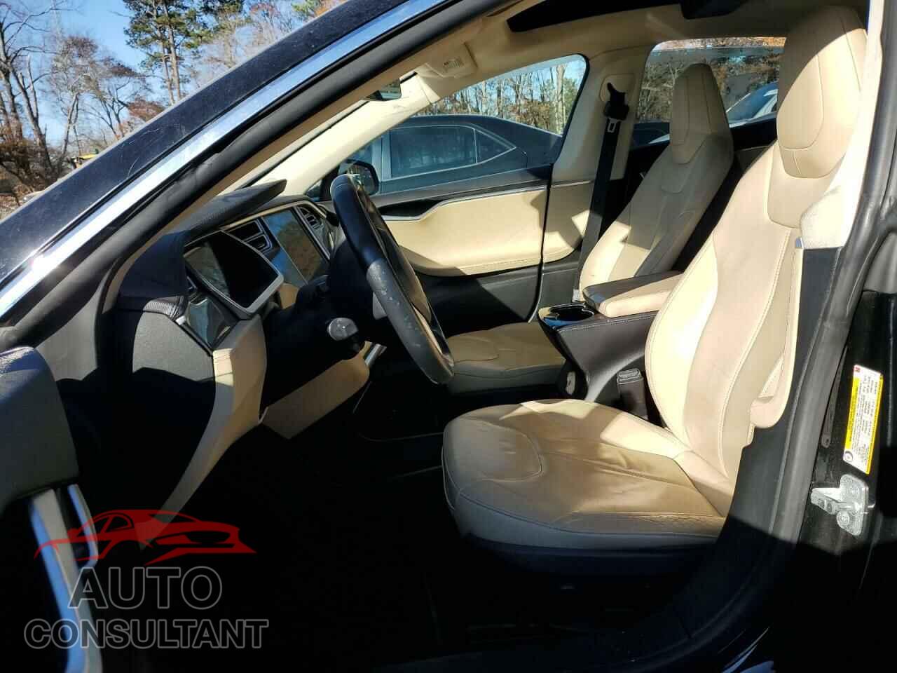 TESLA MODEL S 2013 - 5YJSA1CN5DFP17522