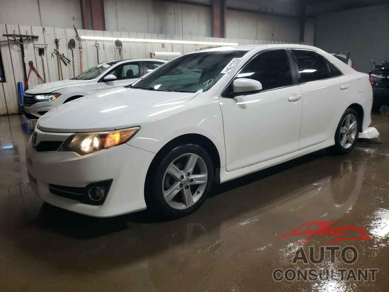 TOYOTA CAMRY 2014 - 4T1BF1FK6EU327679