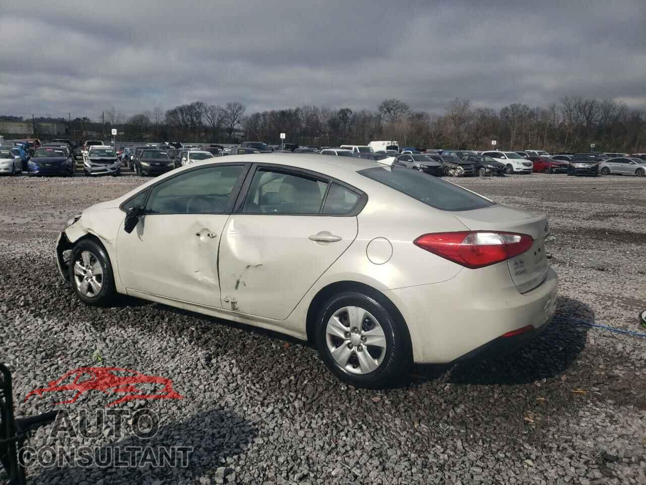 KIA FORTE 2015 - KNAFK4A67F5402296