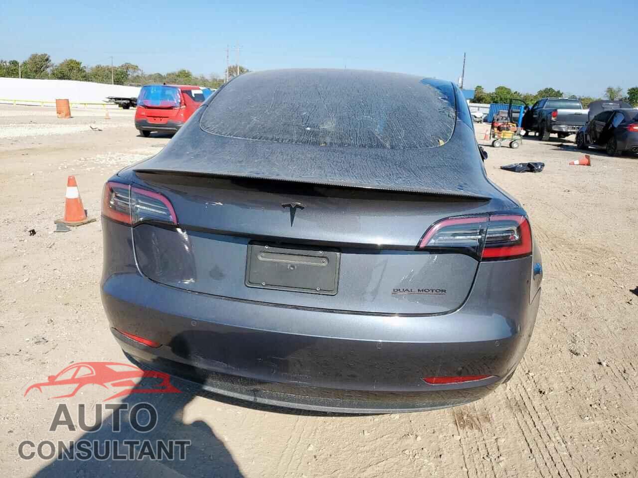 TESLA MODEL 3 2022 - 5YJ3E1EB3NF249545