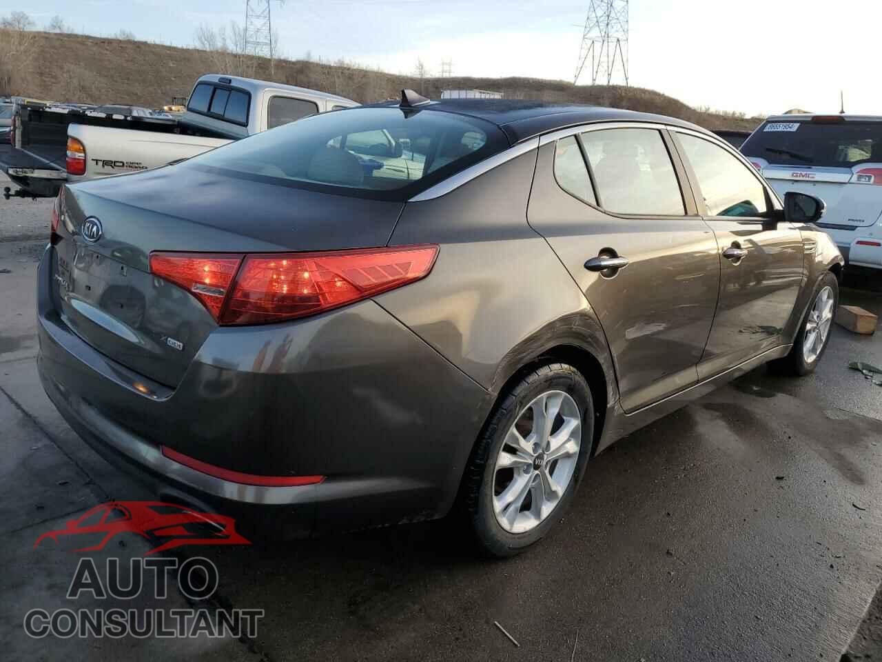 KIA OPTIMA 2011 - KNAGN4A79B5079481