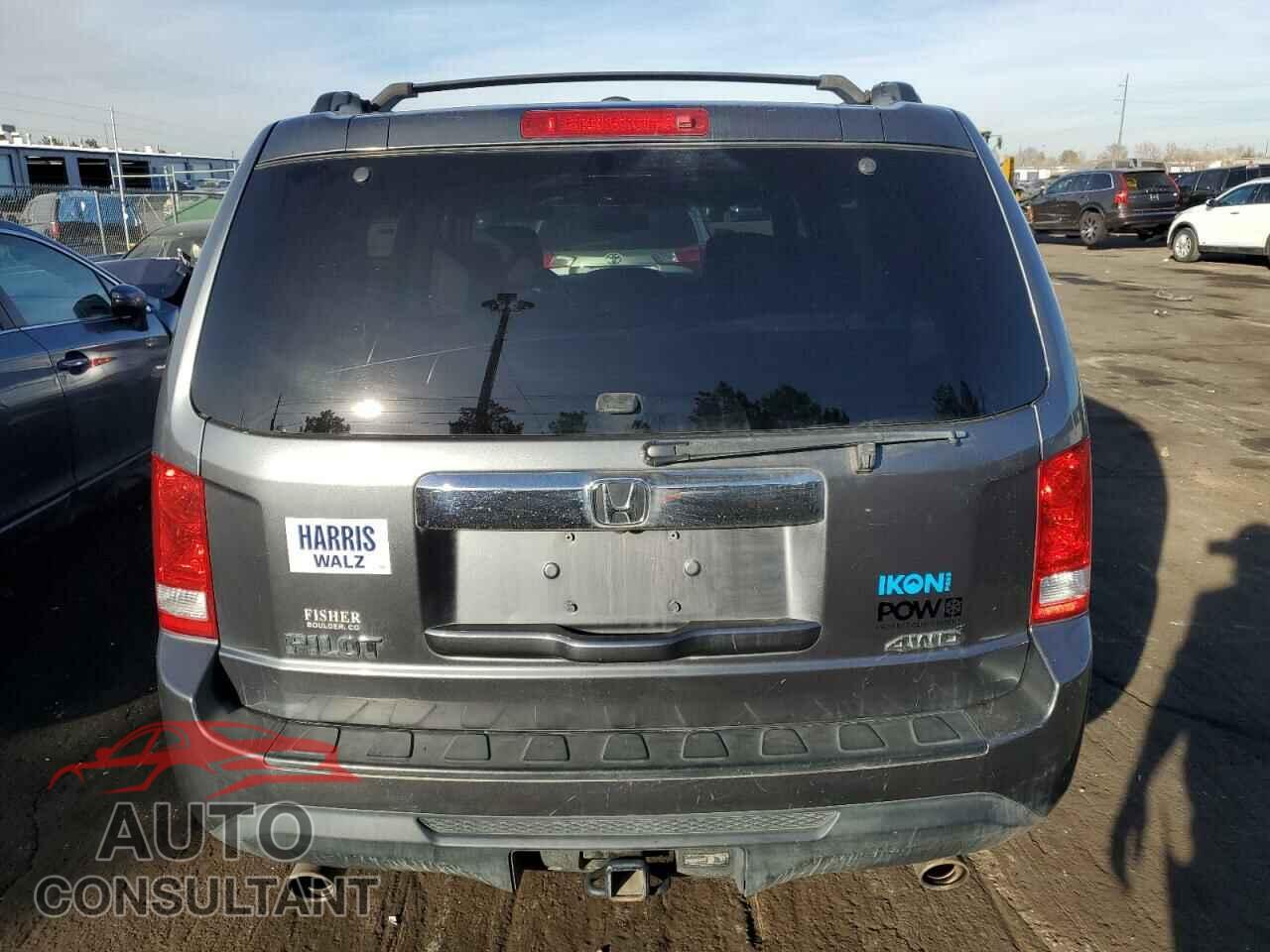 HONDA PILOT 2013 - 5FNYF4H64DB040008