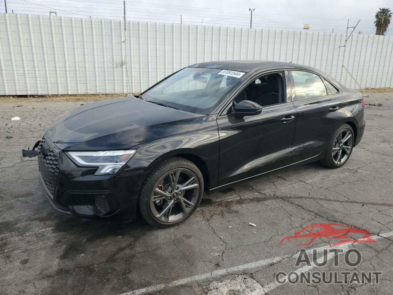 AUDI A3 2024 - WAUHUDGY6RA084727