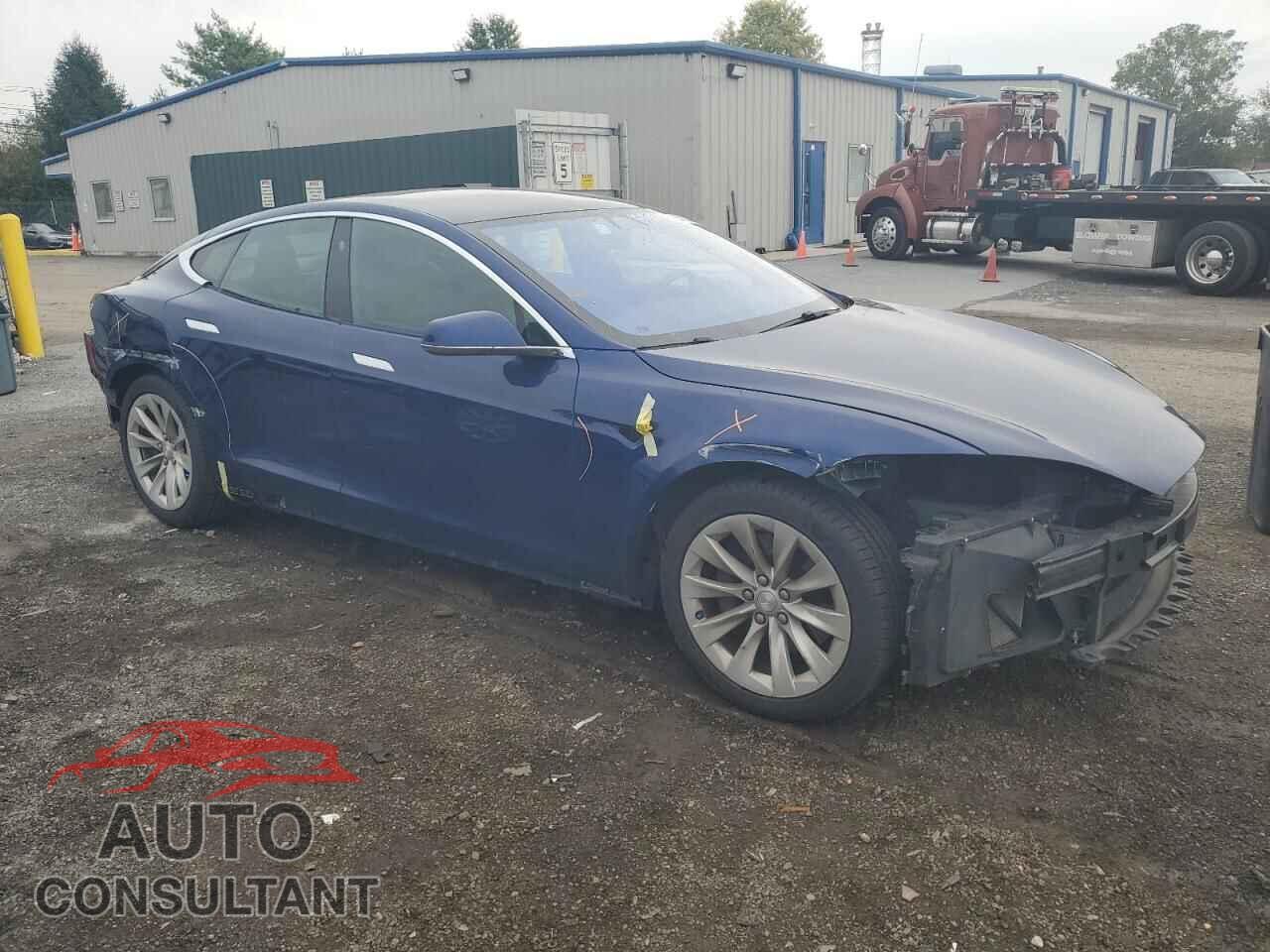 TESLA MODEL S 2018 - 5YJSA1E21JF258407