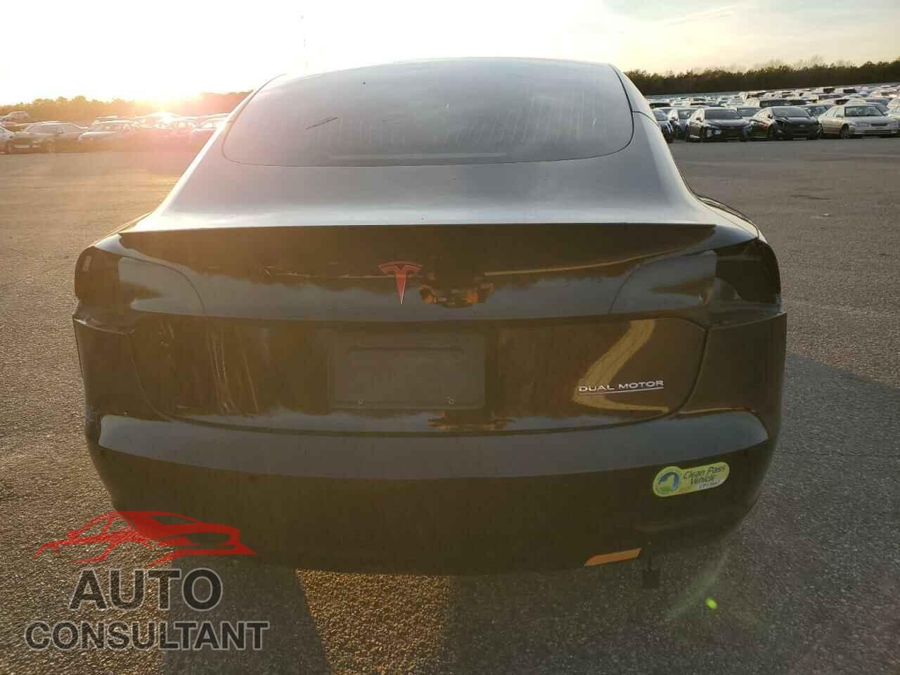 TESLA MODEL 3 2020 - 5YJ3E1EC0LF746865