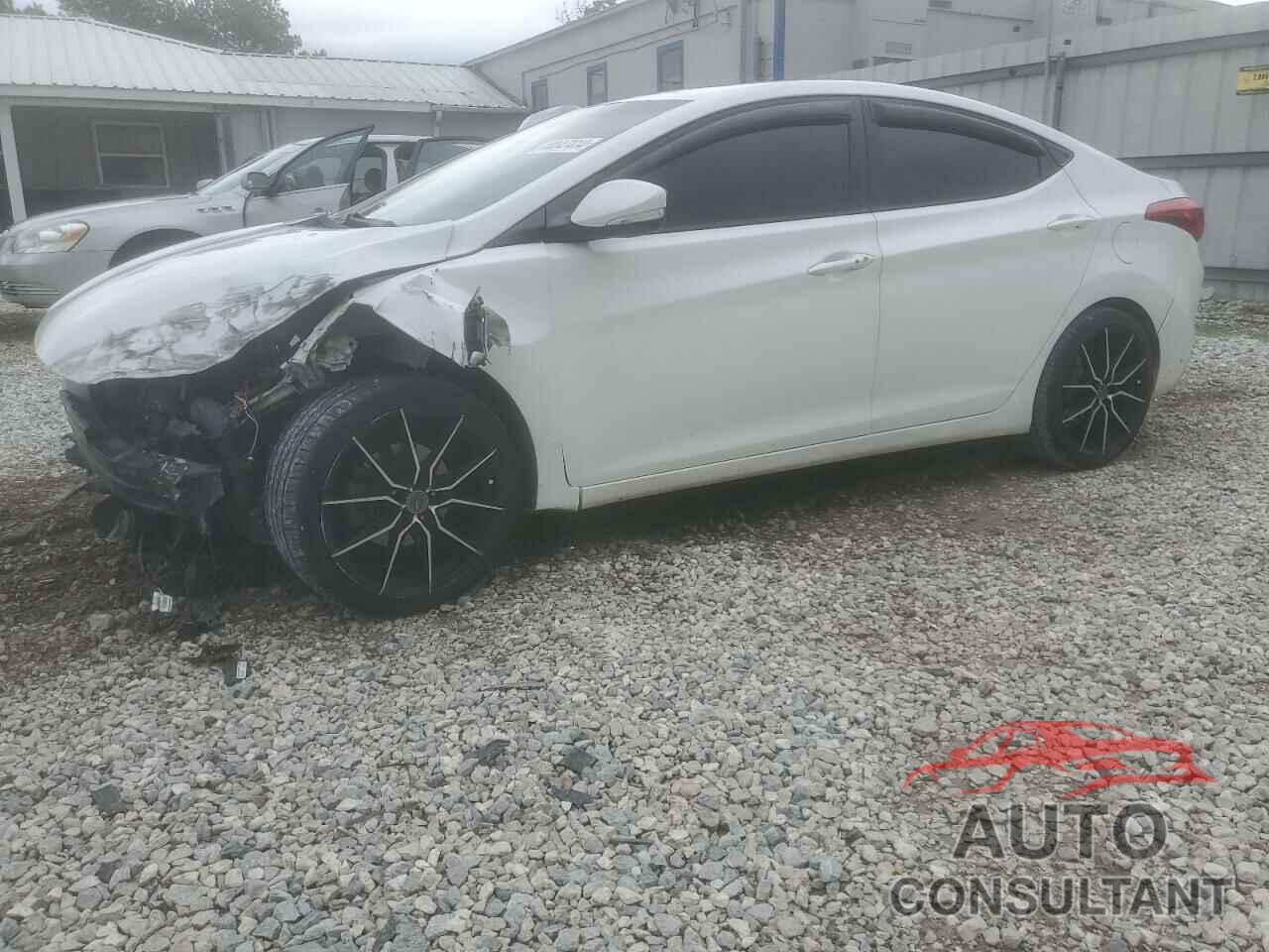 HYUNDAI ELANTRA 2013 - 5NPDH4AE7DH157920