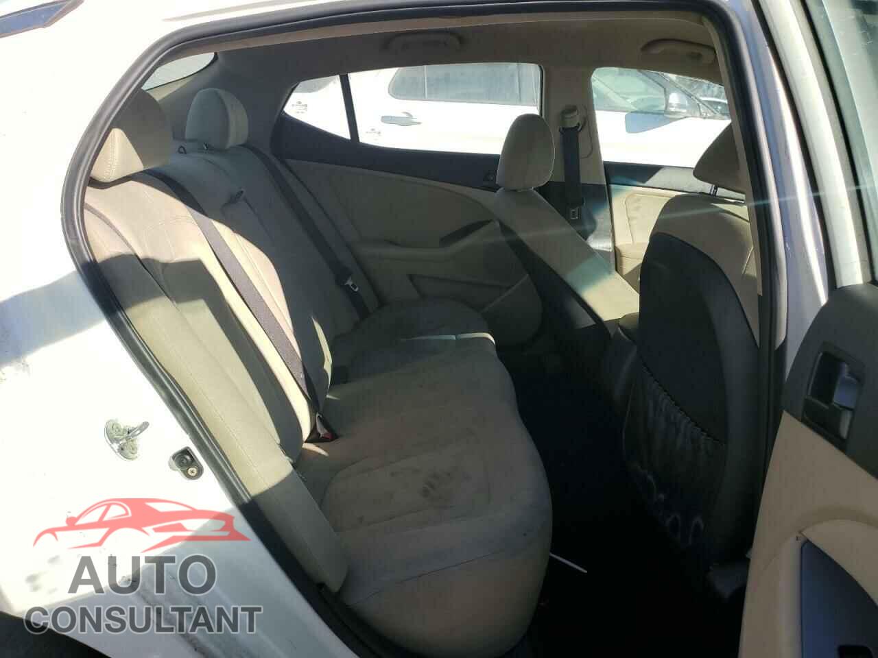KIA OPTIMA 2011 - KNAGM4A73B5171561
