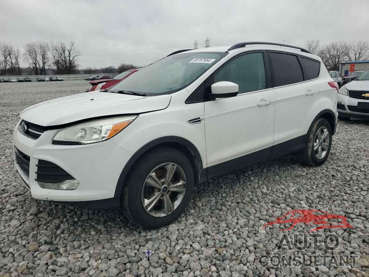 FORD ESCAPE 2015 - 1FMCU9G98FUA69672