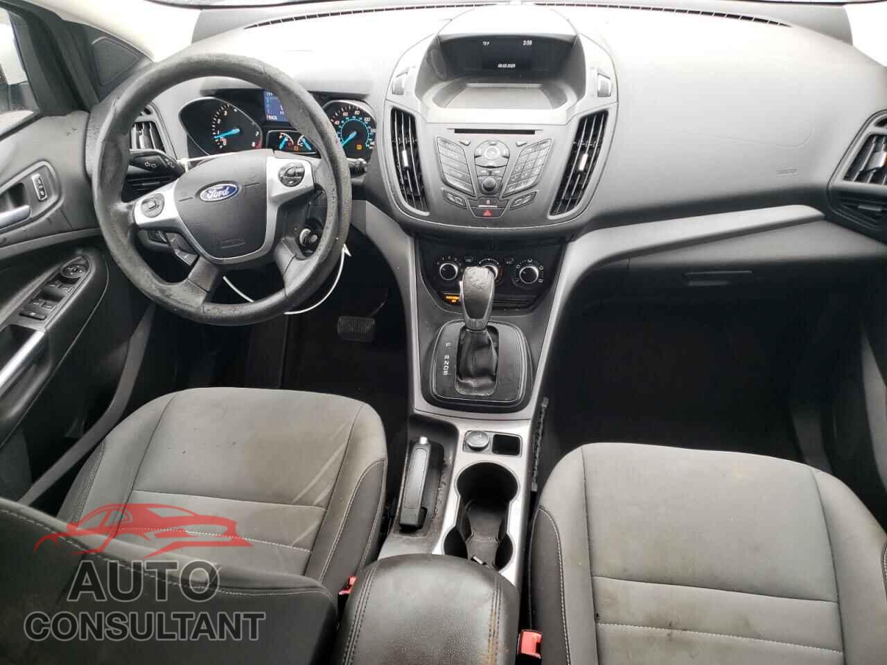 FORD ESCAPE 2015 - 1FMCU0G70FUC07005