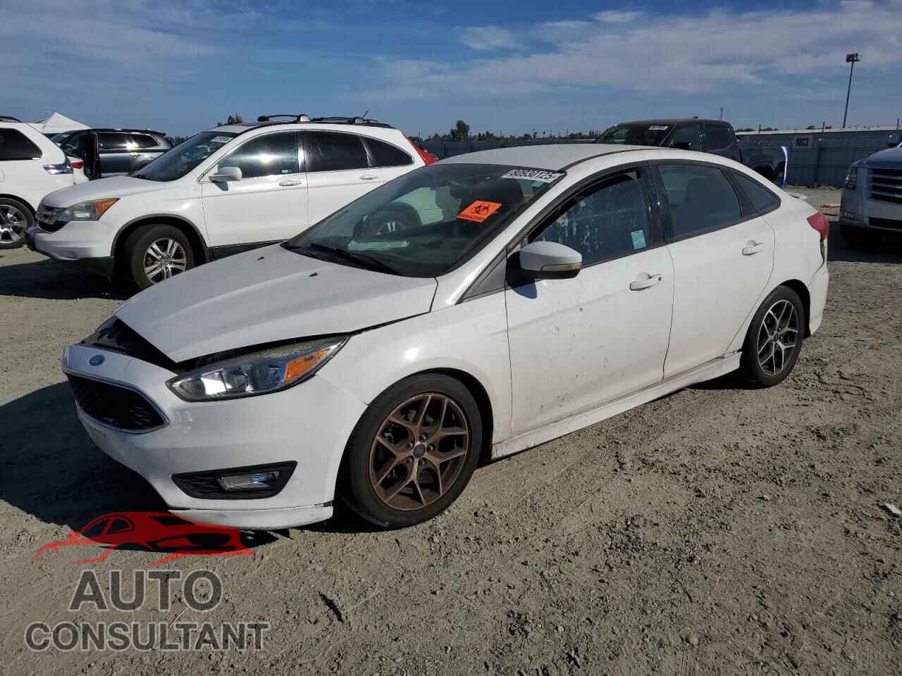 FORD FOCUS 2016 - 1FADP3F21GL238722