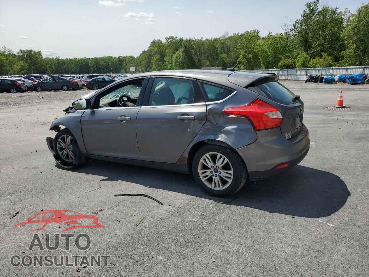 FORD FOCUS 2012 - 1FAHP3M24CL403676