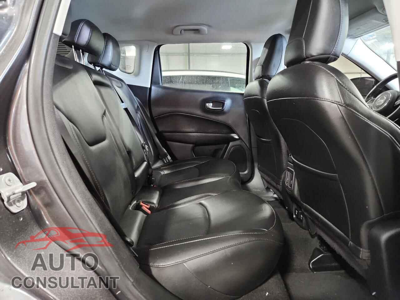 JEEP COMPASS 2020 - 3C4NJCCB3LT179725
