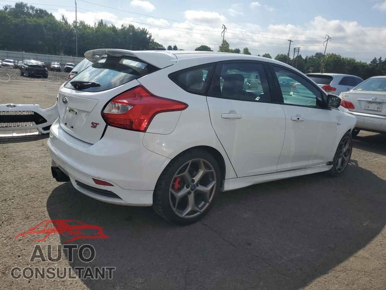 FORD FOCUS 2014 - 1FADP3L97EL341934
