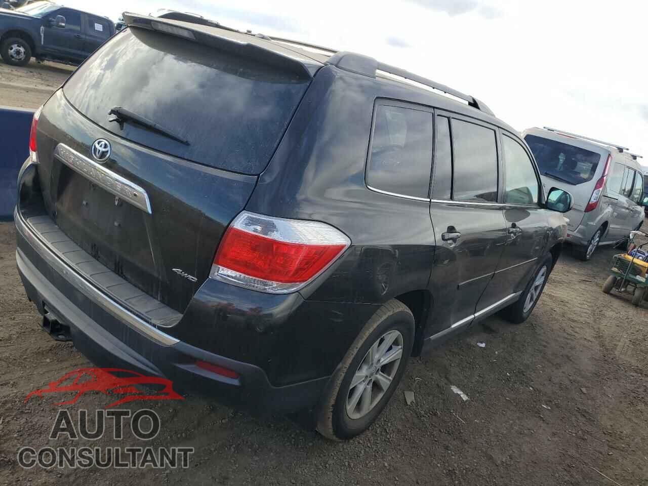 TOYOTA HIGHLANDER 2013 - 5TDBK3EH8DS195478