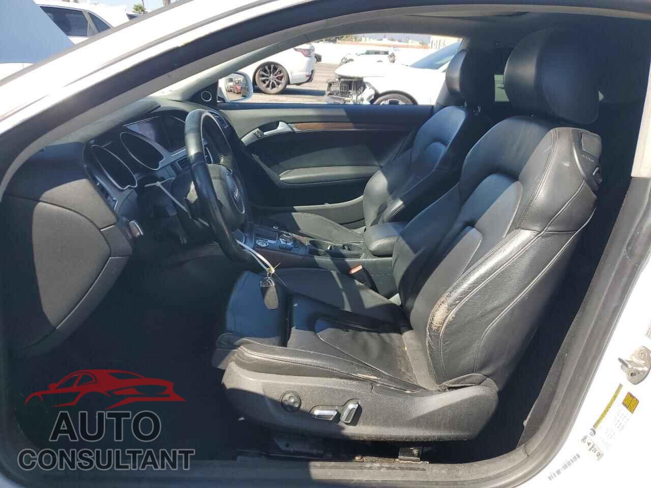 AUDI A5 2013 - WAULFAFR4DA027416