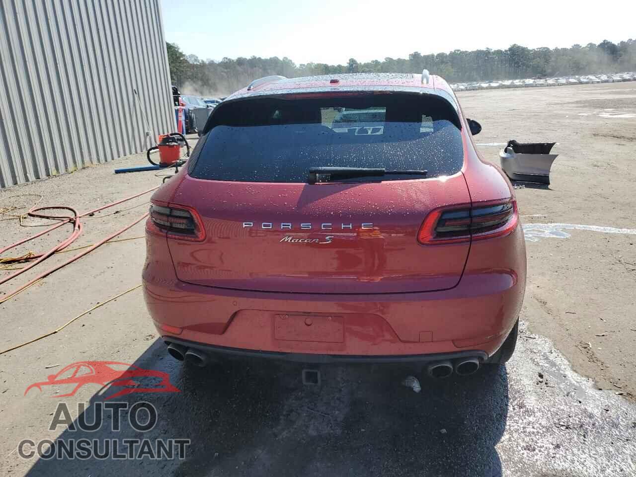 PORSCHE MACAN 2016 - WP1AB2A56GLB45183