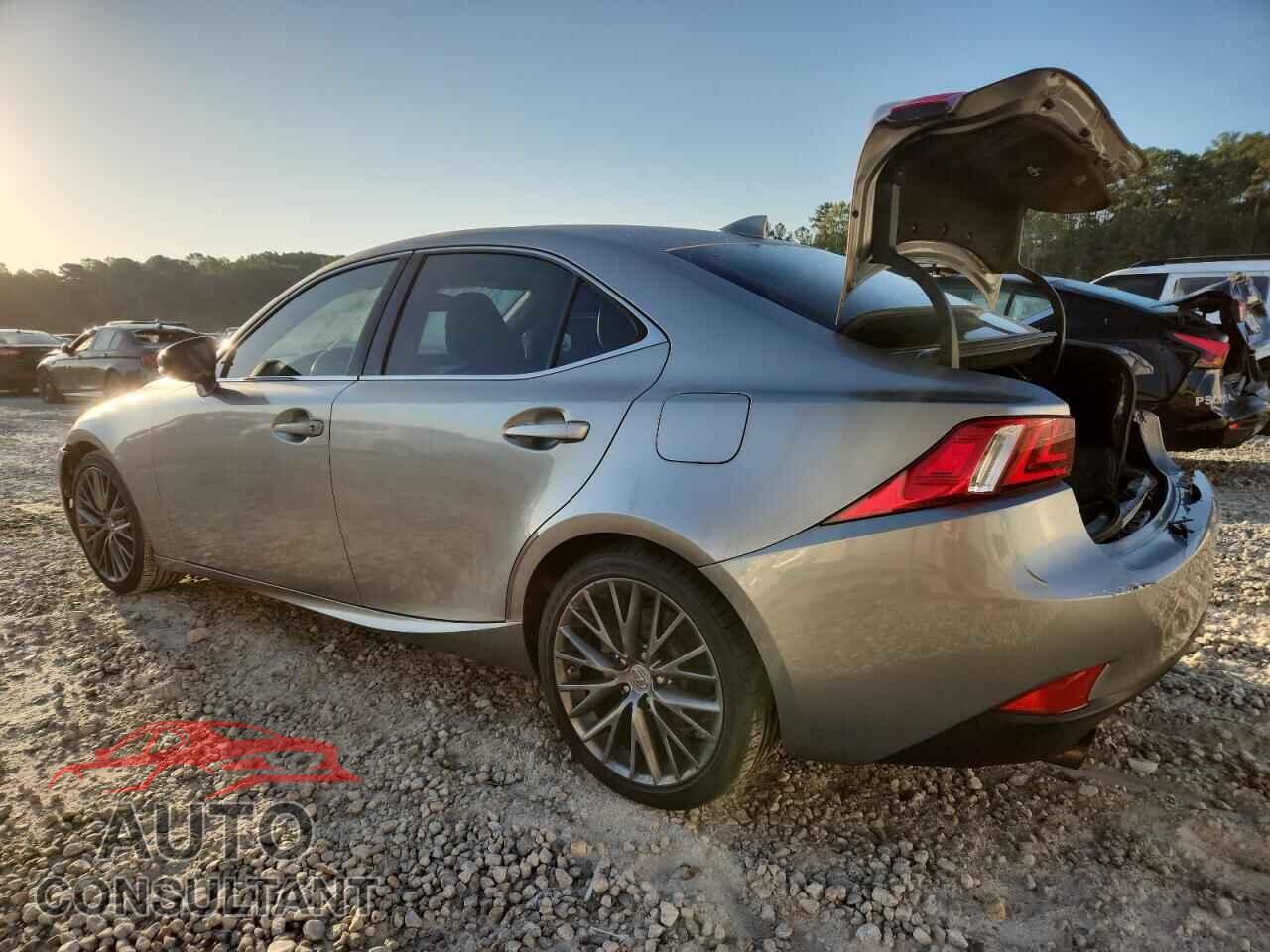 LEXUS IS 2014 - JTHBF1D28E5012768
