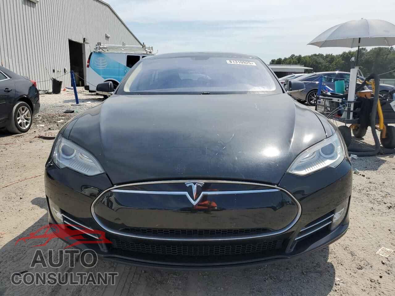 TESLA MODEL S 2012 - 5YJSA1CP7CFP02780