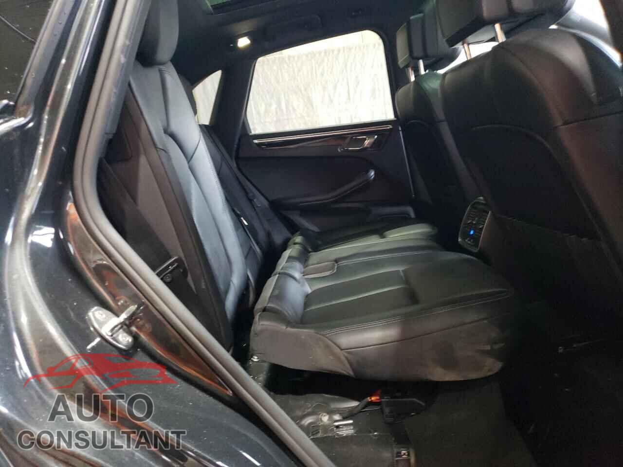 PORSCHE MACAN 2017 - WP1AA2A53HLB07124