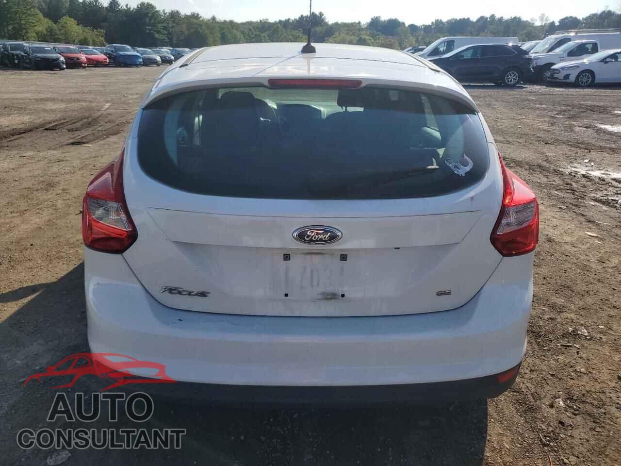 FORD FOCUS 2012 - 1FAHP3K2XCL420744
