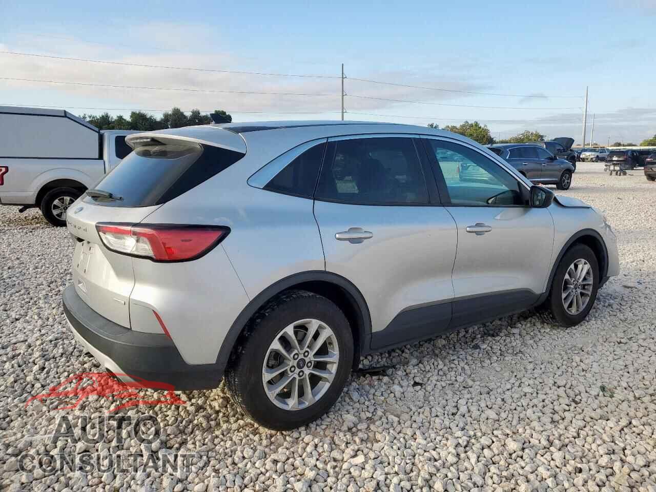 FORD ESCAPE 2020 - 1FMCU0G65LUA11385