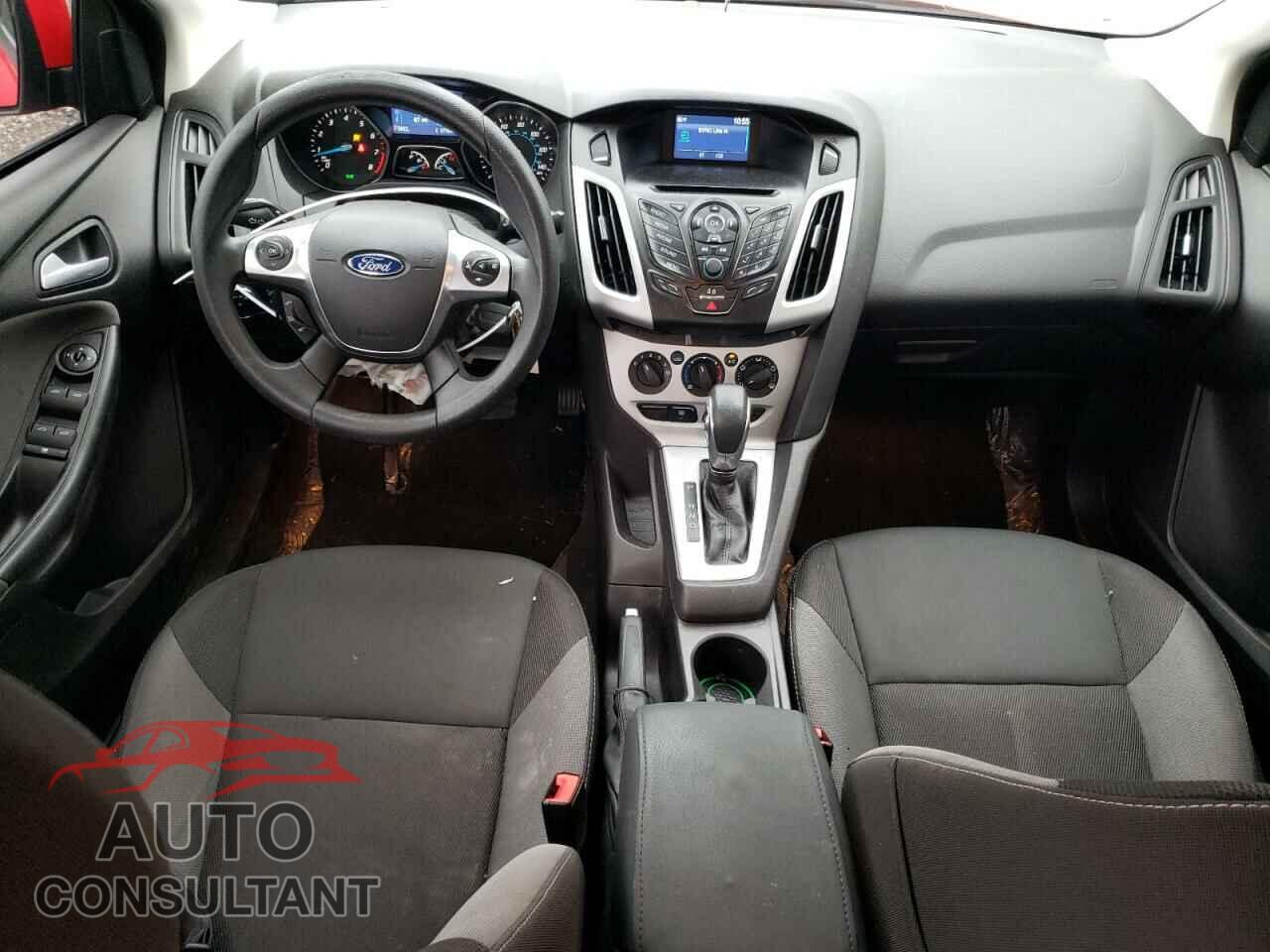 FORD FOCUS 2014 - 1FADP3F20EL448337