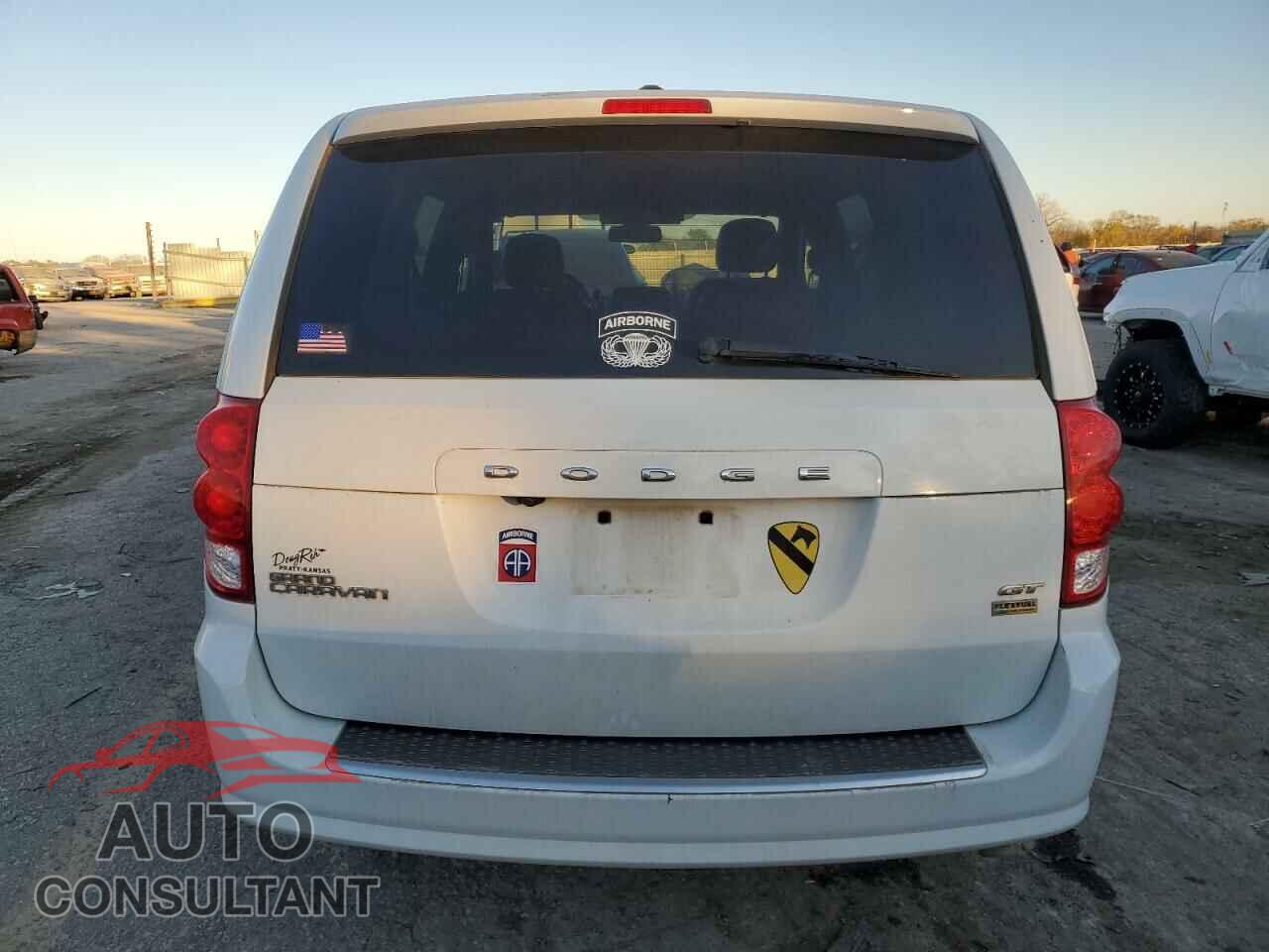 DODGE CARAVAN 2019 - 2C4RDGEG0KR510240